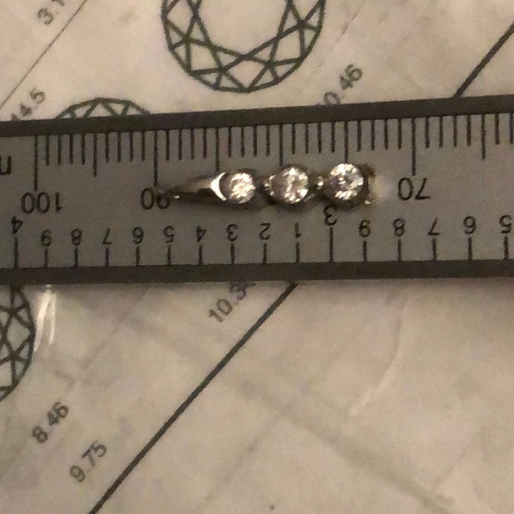 Moissanites pendent - Picture 3 of 5